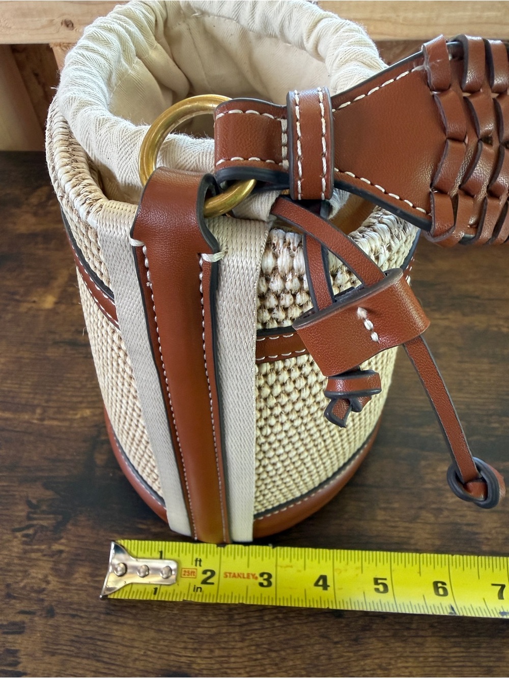 House of Harlow 1960 Bucket Shoulder Bag in Cream with Brown Vegan Leather - Picture 3 of 12